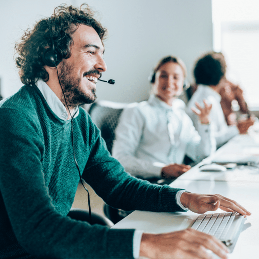 Le suivi de nos clients et projets est notre priorité chez Stradia